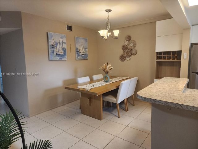 100 SE 6th Avenue 107, Pompano Beach, FL 33060