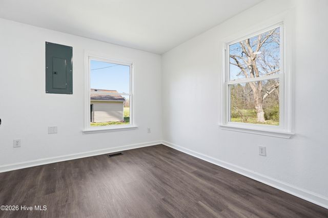 272 Nc Highway 32 S, Sunbury, NC 27979