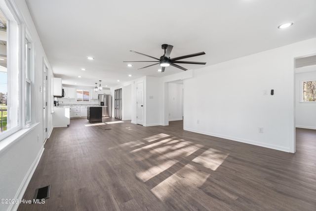 272 Nc Highway 32 S, Sunbury, NC 27979