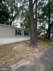 205 MICHIGAN AVE, Williamstown, NJ 08094