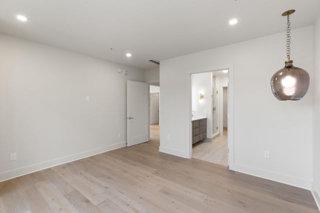 106 W Vine Street 603, Lexington, KY 40507