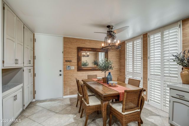 8647 E DEVONSHIRE Avenue, Scottsdale, AZ 85251