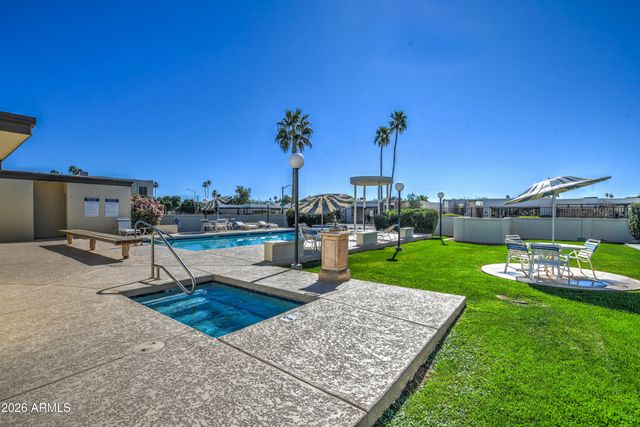 8647 E DEVONSHIRE Avenue, Scottsdale, AZ 85251