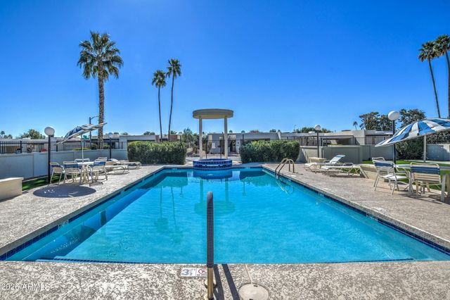 8647 E DEVONSHIRE Avenue, Scottsdale, AZ 85251