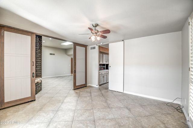 8647 E DEVONSHIRE Avenue, Scottsdale, AZ 85251