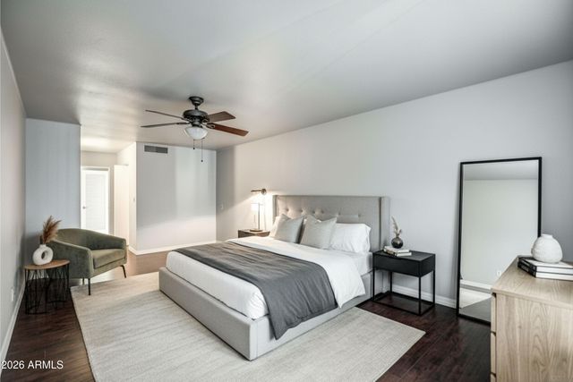 8647 E DEVONSHIRE Avenue, Scottsdale, AZ 85251