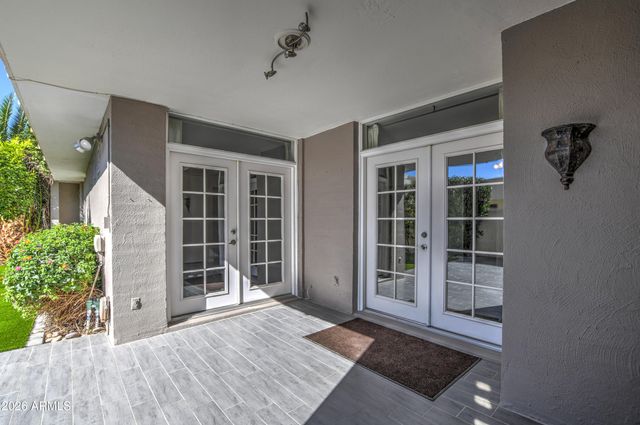 8647 E DEVONSHIRE Avenue, Scottsdale, AZ 85251