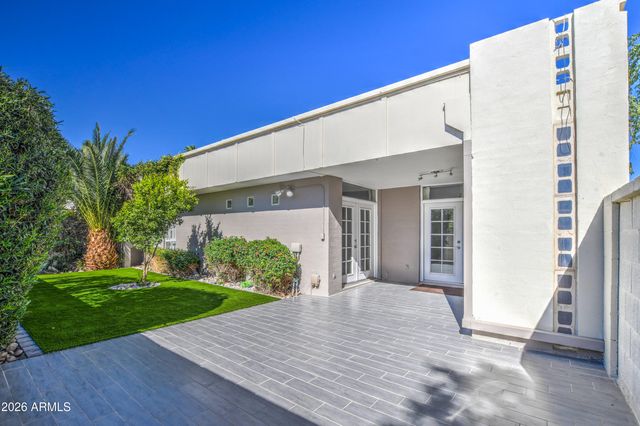 8647 E DEVONSHIRE Avenue, Scottsdale, AZ 85251