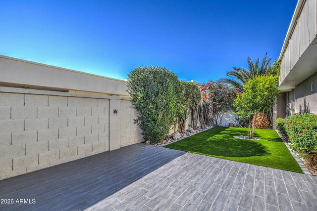 8647 E DEVONSHIRE Avenue, Scottsdale, AZ 85251