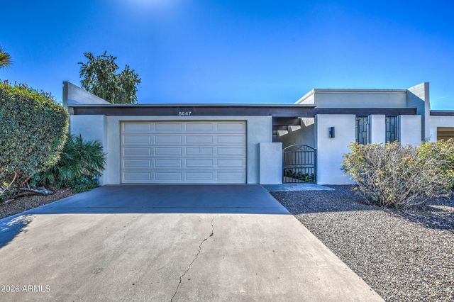 8647 E DEVONSHIRE Avenue, Scottsdale, AZ 85251