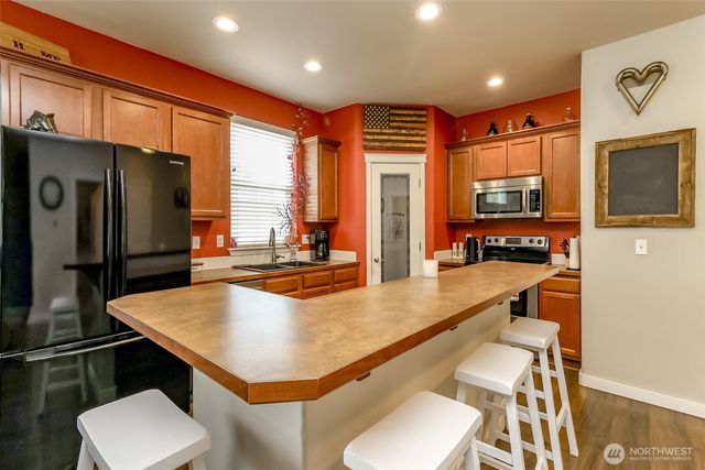 23503 79th Avenue E, Graham, WA 98338