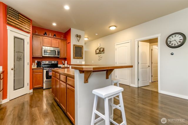 23503 79th Avenue E, Graham, WA 98338