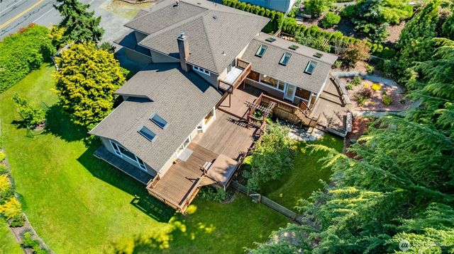 801 N Waugh Road, Mount Vernon, WA 98273