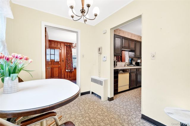 38 Raybrook Road, Yonkers, NY 10704