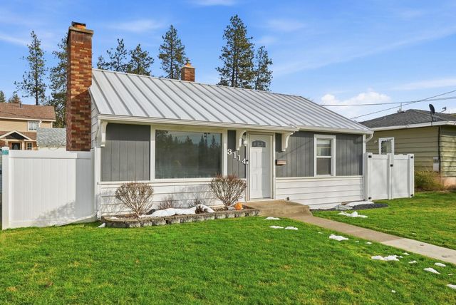 3114 N Columbia Cir, Spokane, WA 99205