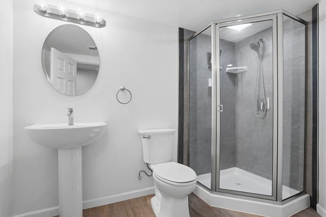 3114 N Columbia Cir, Spokane, WA 99205