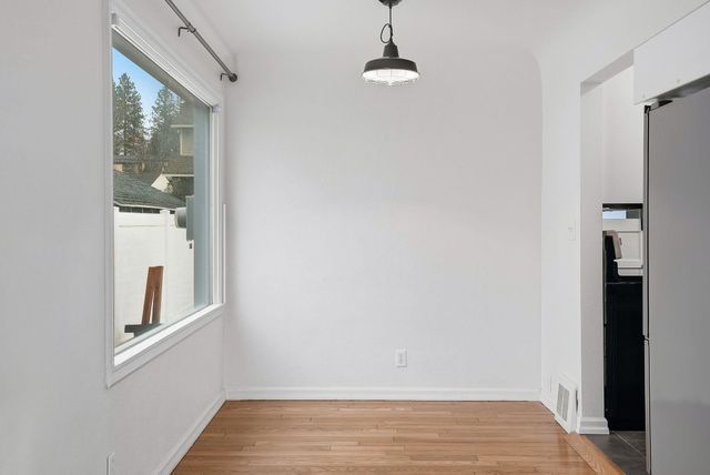 3114 N Columbia Cir, Spokane, WA 99205