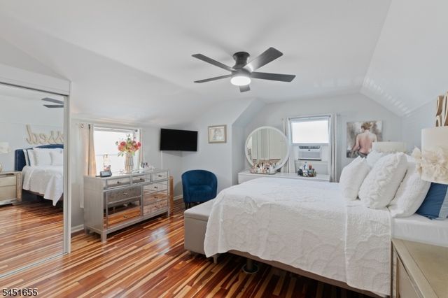 36 Northern Dr, Fair Lawn Boro, NJ 07410