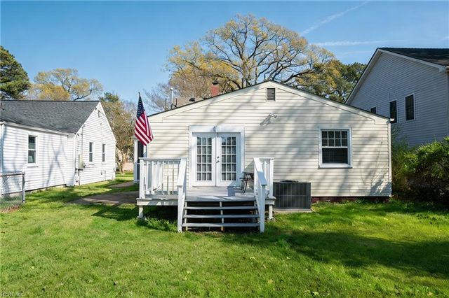 2629 Bapaume AVE, Norfolk, VA 23509