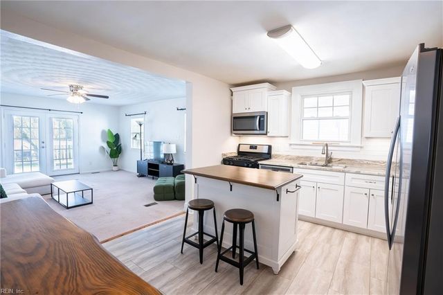 2629 Bapaume AVE, Norfolk, VA 23509