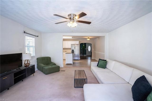 2629 Bapaume AVE, Norfolk, VA 23509