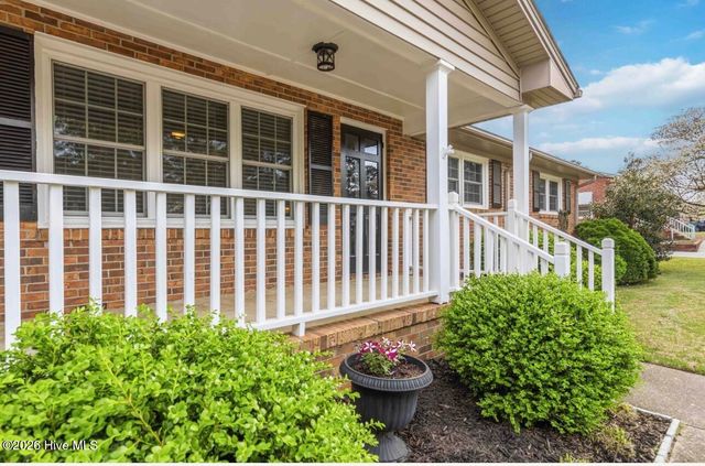 1709 Hillcrest Drive W, Wilson, NC 27893