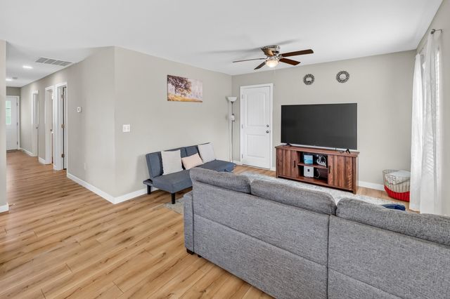 346 Skyline Road, Greer, SC 29651