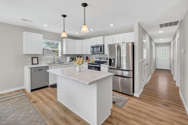 346 Skyline Road, Greer, SC 29651