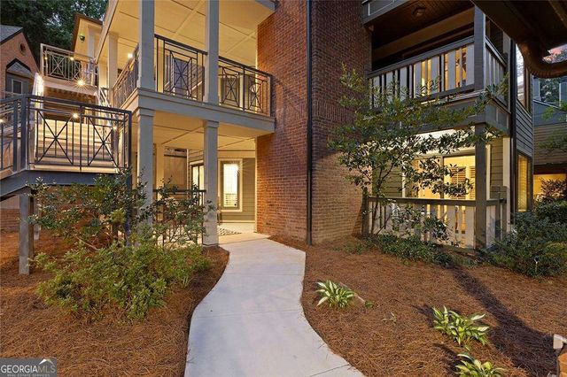 464 Ansley Walk Terrace NE, Atlanta, GA 30309