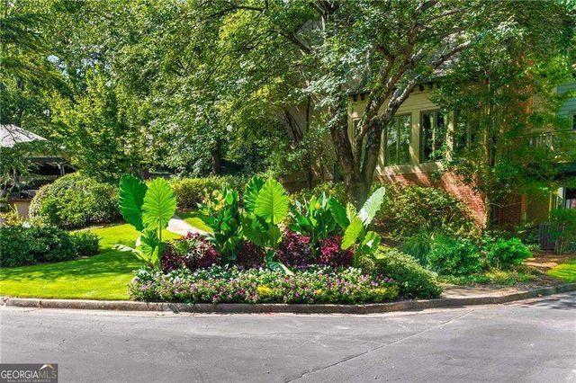 464 Ansley Walk Terrace NE, Atlanta, GA 30309