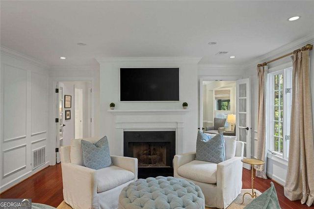 464 Ansley Walk Terrace NE, Atlanta, GA 30309