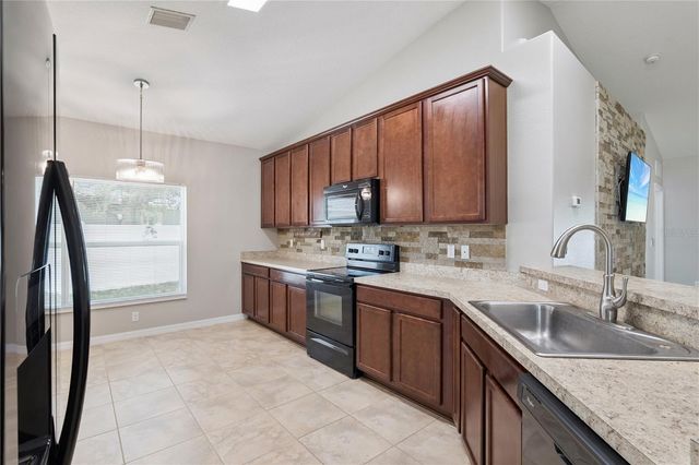 3427 WILD OCELOT COURT, Deland, FL 32724