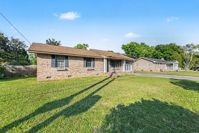 18 Ophir Drive, Charleston, SC 29407