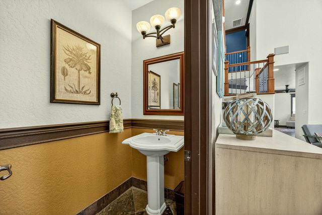 112 Monterey, Medford, OR 97504