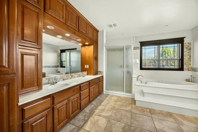 112 Monterey, Medford, OR 97504