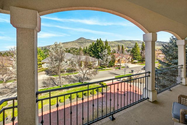 112 Monterey, Medford, OR 97504