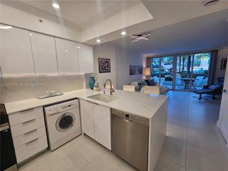 2501 S Ocean Dr L17 (available Dec 9), Hollywood, FL 33019