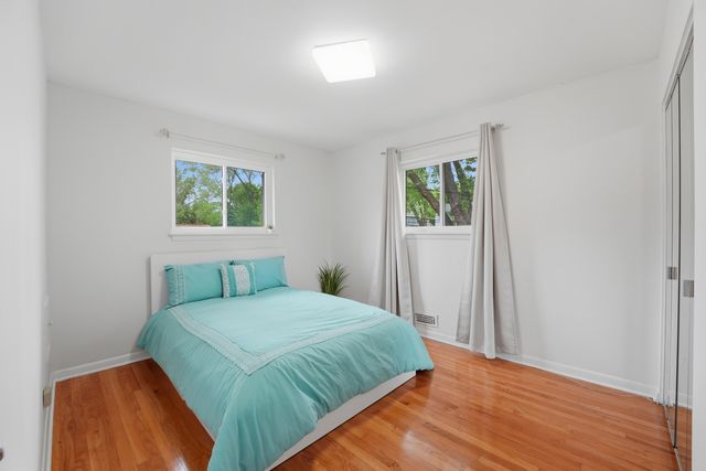 5 S Waterman Avenue, Arlington Heights, IL 60004