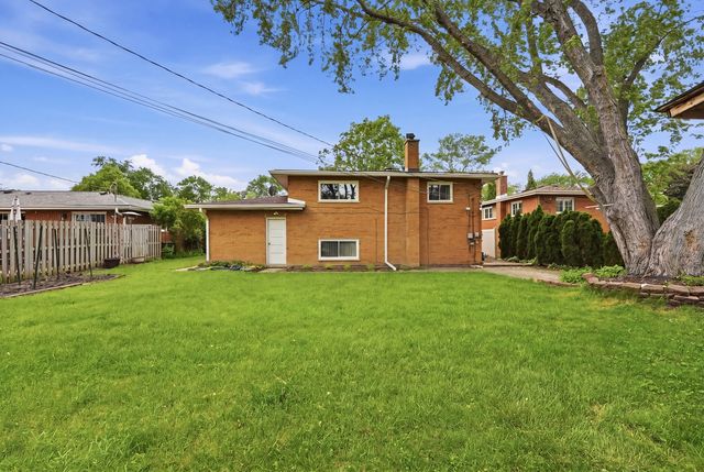 5 S Waterman Avenue, Arlington Heights, IL 60004