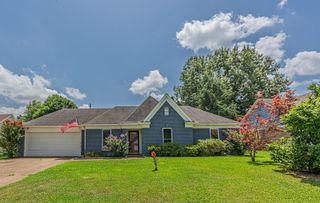 6911 QUAILFIELD LN, Bartlett, TN 38135