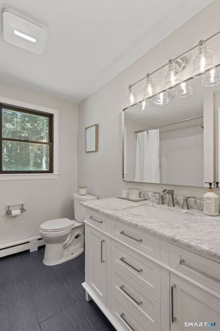 22 Willard Street, Simsbury, CT 06070