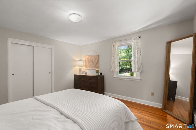 22 Willard Street, Simsbury, CT 06070