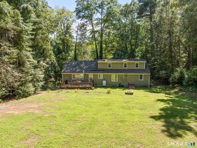 22 Willard Street, Simsbury, CT 06070