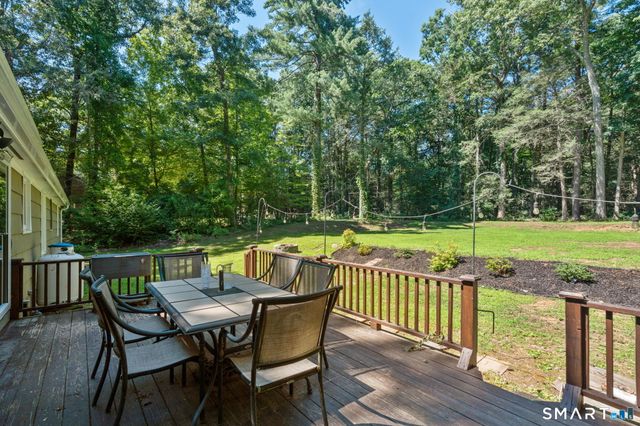 22 Willard Street, Simsbury, CT 06070