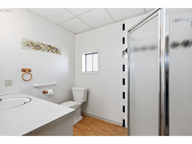 3503 EHRCK HILL Dr, Hood River, OR 97031