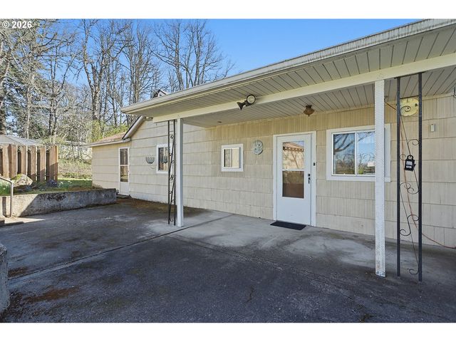 3503 EHRCK HILL Dr, Hood River, OR 97031