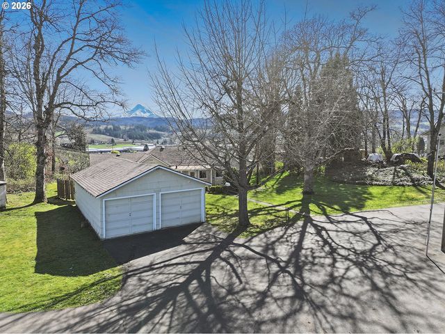 3503 EHRCK HILL Dr, Hood River, OR 97031