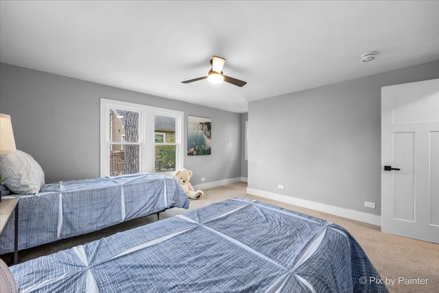 481 Edward Court, Des Plaines, IL 60016