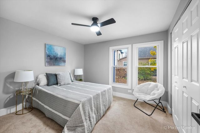 481 Edward Court, Des Plaines, IL 60016