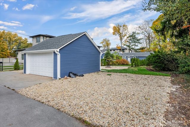 481 Edward Court, Des Plaines, IL 60016